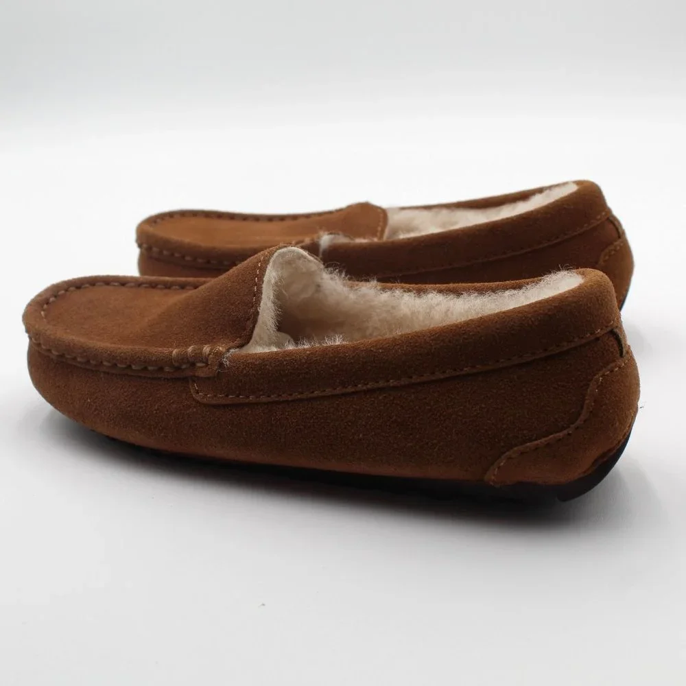 Kids Deluxe By Dearfoams Seude Genuine Shearling Slippers Moccasin Size 1 EUC